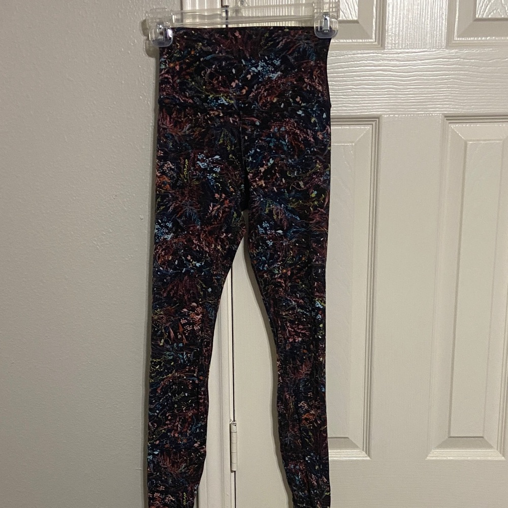 lululemon athletica Black Multicolor Splatter Print Leggings